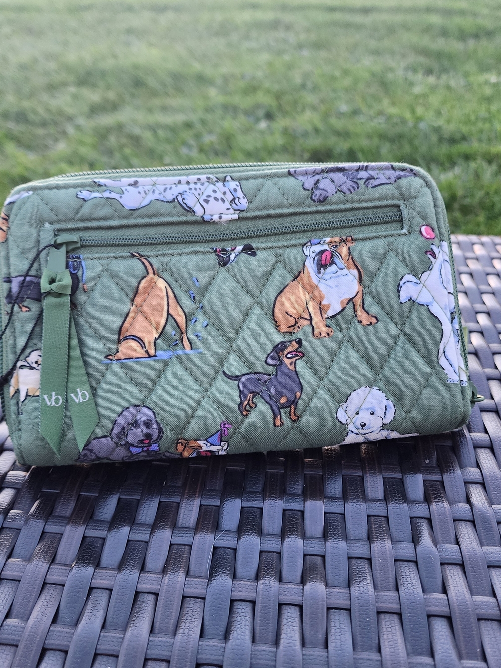 Vera Bradley Green Quilted Small Pets Dog Print Pouch